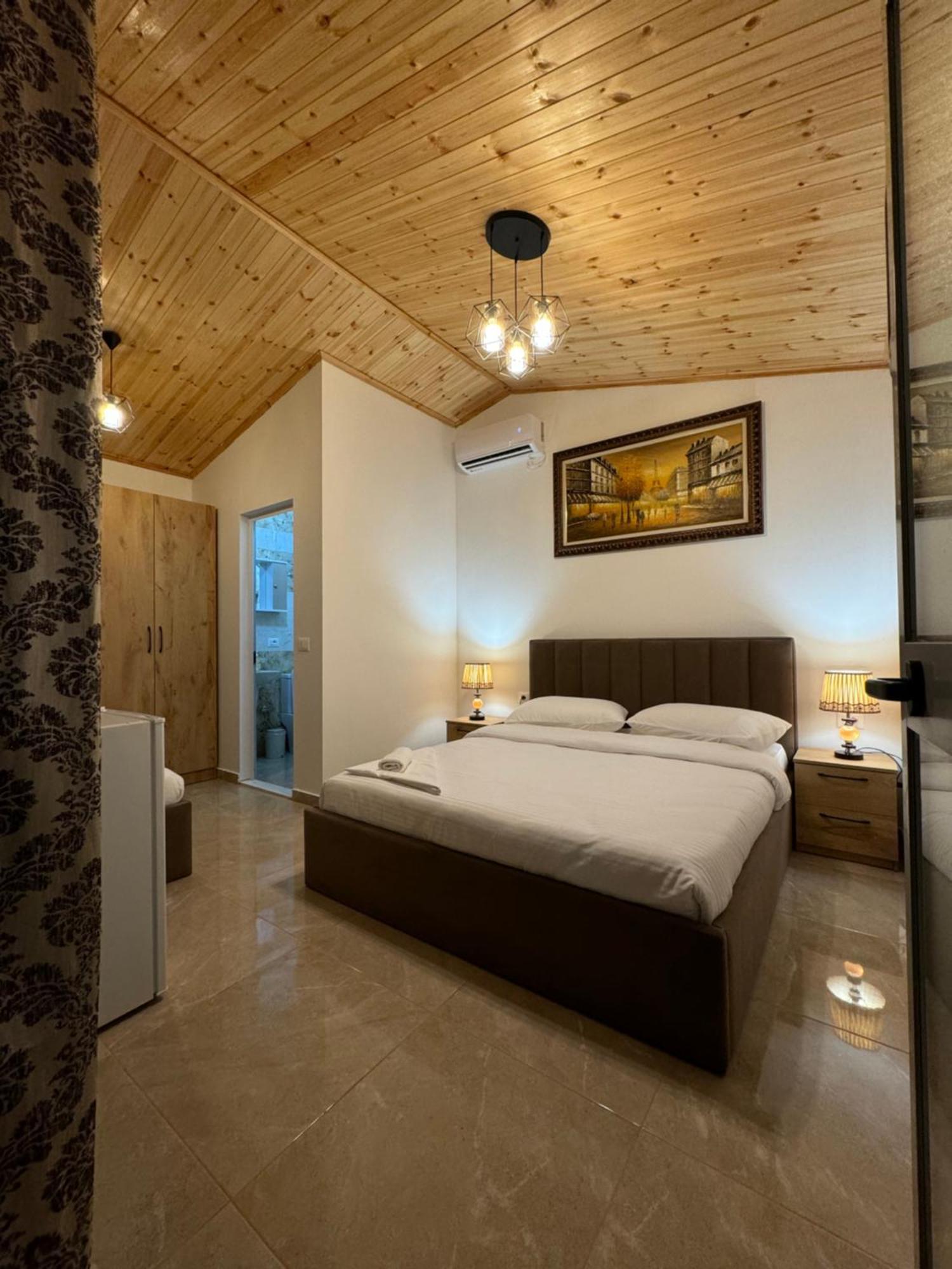Lake Bliss Cabins Shkoder Exterior photo