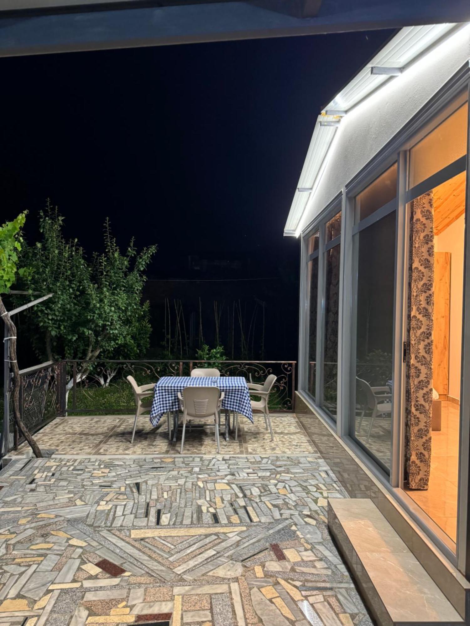 Lake Bliss Cabins Shkoder Exterior photo